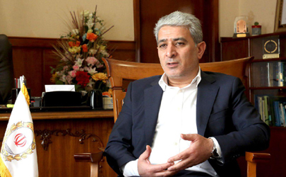 کارکنان بانک ملی ایران  تا پای جان به مشتری مداری وفادار می مانند
